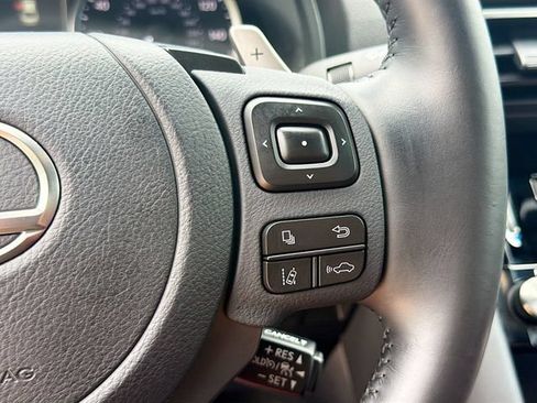 Used 2025 Lexus IS 350 F Sport RWD image 36