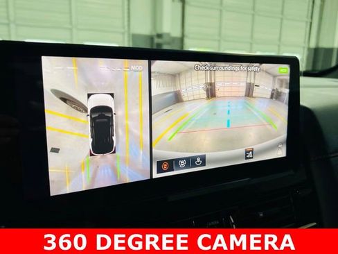 New 2026 Nissan Pathfinder Rock Creek AWD/4WD image 7