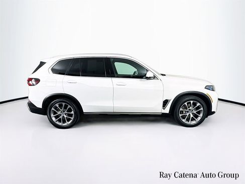 Used 2024 BMW X5 xDrive40i w/ Premium Package AWD/4WD image 8