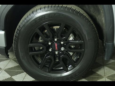 Used 2023 GMC Sierra 1500 Elevation AWD/4WD image 13