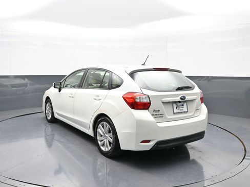 Used 2016 Subaru Impreza 2.0i Premium image 8