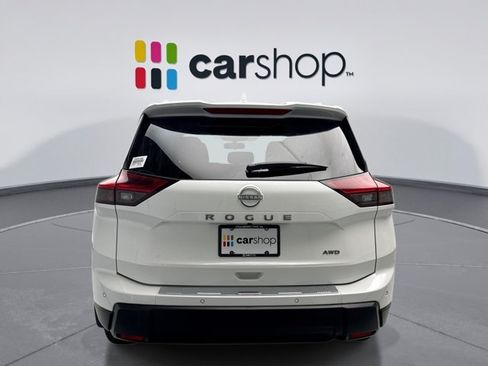 Used 2026 Nissan Rogue SV w/ SV Premium Package AWD/4WD image 4