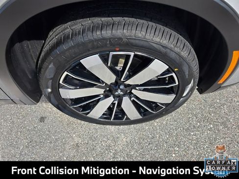 Used 2025 Mitsubishi Outlander SE FWD image 12