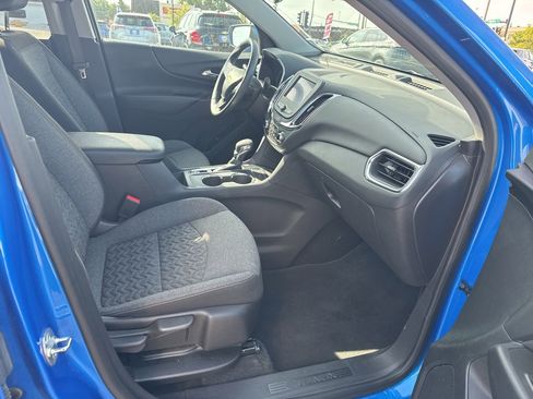 Used 2024 Chevrolet Equinox LT image 37