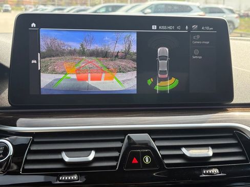 Certified 2023 BMW 530i xDrive w/ Premium Package AWD/4WD image 10