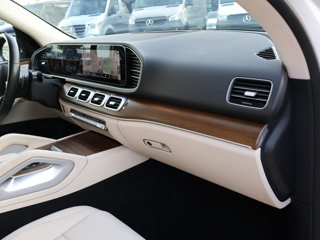 Certified 2022 Mercedes-Benz GLE 350 4MATIC image 11