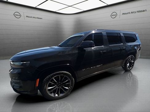 Used 2024 Jeep Grand Wagoneer L Series II w/ Quick Order Packagew 28T image 9