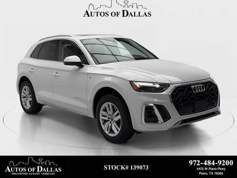 Used 2023 Audi Q5 2.0T Premium w/ Convenience Package AWD/4WD image 1