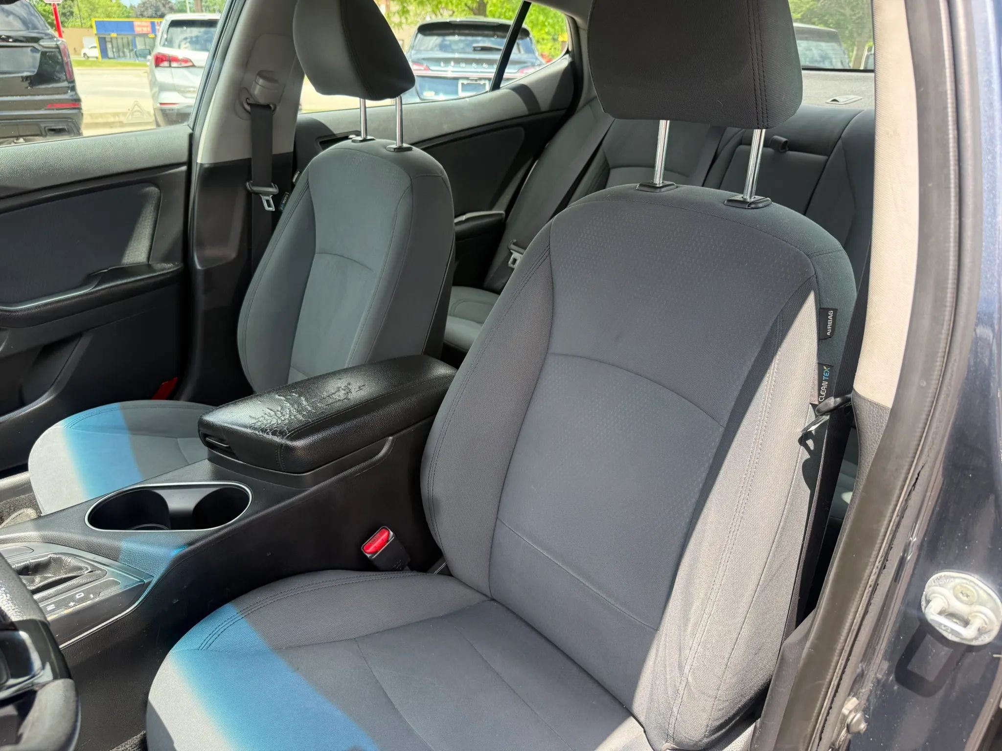 Used 2015 Kia Optima LX FWD image 15