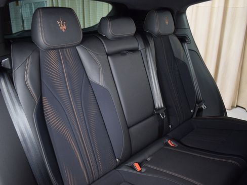 New 2025 Maserati Grecale Folgore image 21