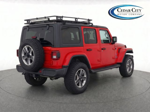 Used 2018 Jeep Wrangler Unlimited Sahara AWD/4WD image 4