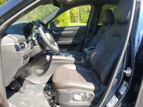 New 2025 MAZDA CX-5 Signature image 9