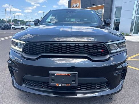 Used 2023 Dodge Durango GT AWD/4WD image 2