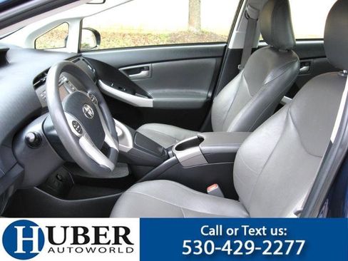 Used 2015 Toyota Prius Two image 6