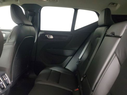 New 2026 Volvo XC40 B5 Core w/ Climate Package image 12