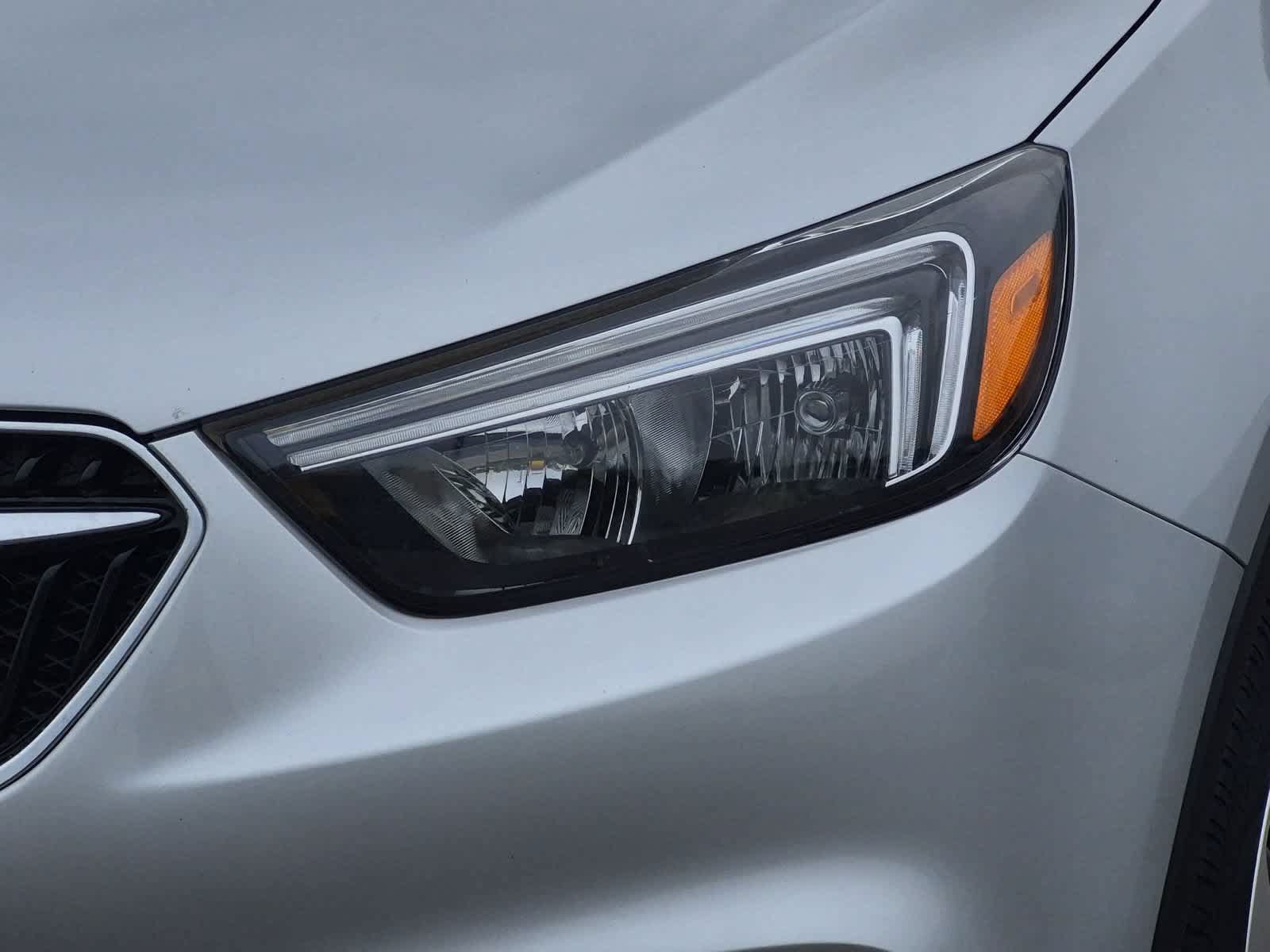 Used 2020 Buick Encore Preferred w/ Safety Package FWD image 11