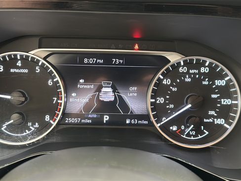 Used 2024 Nissan Pathfinder Rock Creek AWD/4WD image 17
