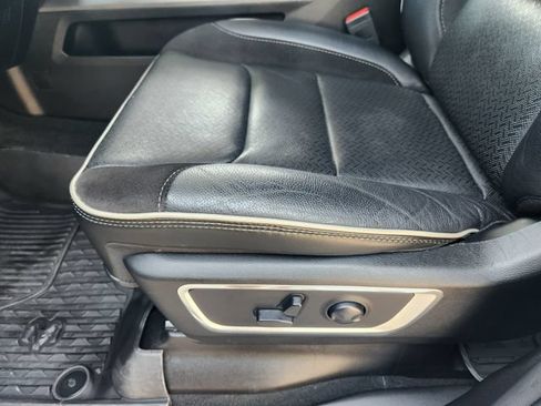 Used 2023 RAM 1500 Laramie AWD/4WD image 24