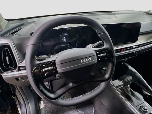 New 2026 Kia Sorento LX image 11