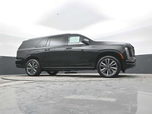 New 2026 Cadillac Escalade ESV Sport image 44