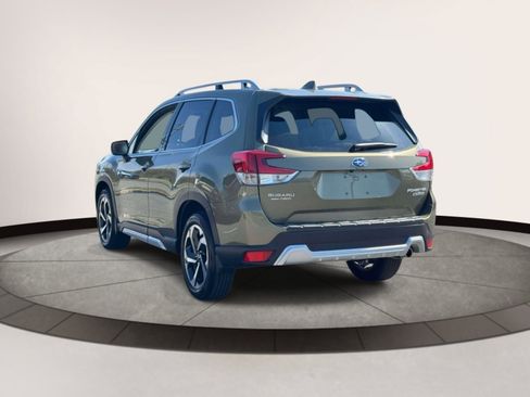 Certified 2023 Subaru Forester Touring AWD/4WD image 3