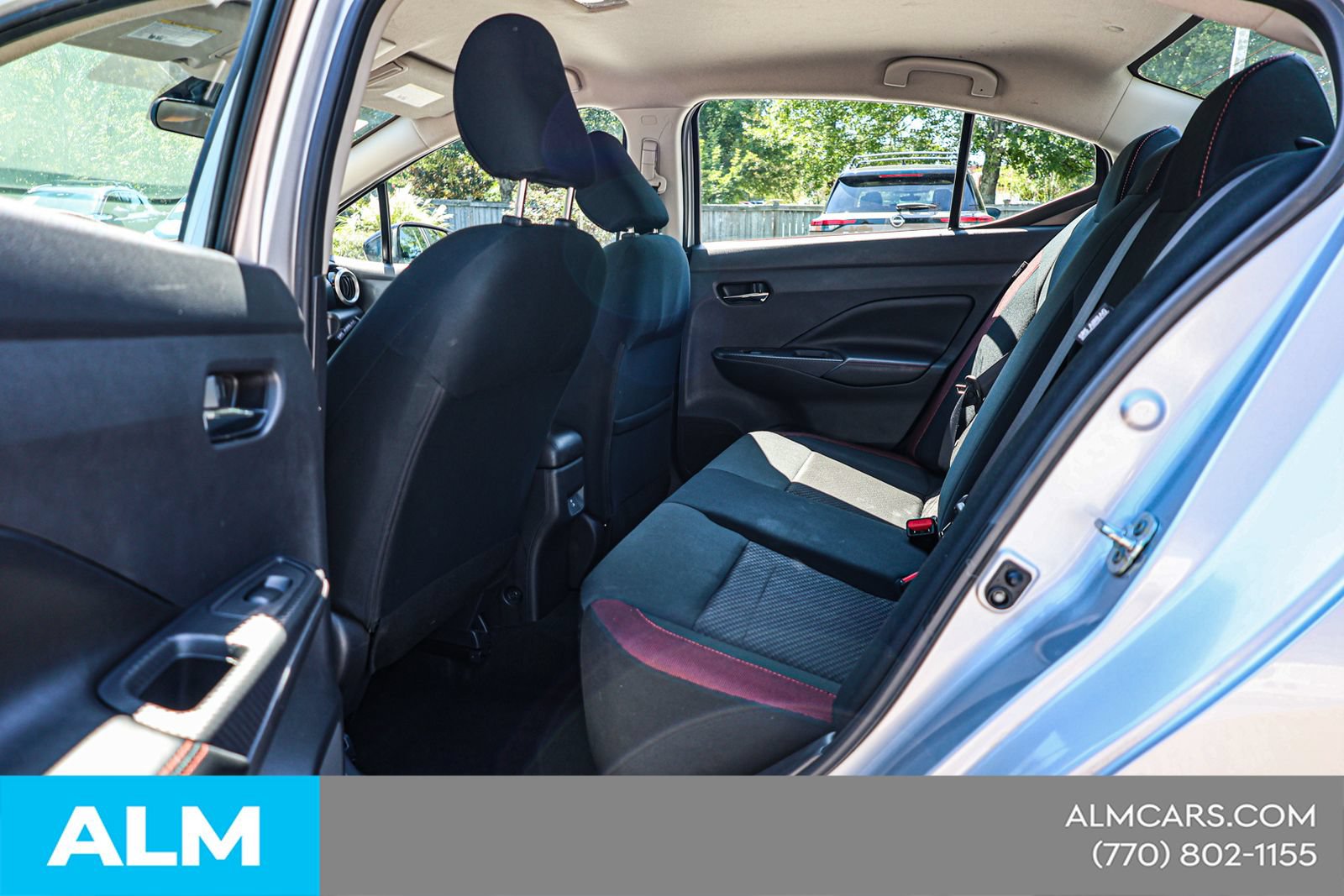 Used 2024 Nissan Versa SR FWD image 18