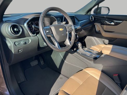 Used 2019 Chevrolet Blazer Premier image 26