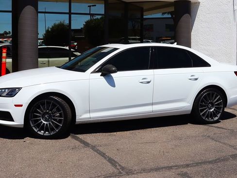 Used 2017 Audi A4 2.0T Premium w/ Convenience Package image 4