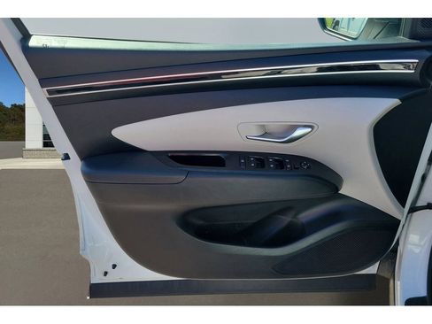 Used 2022 Hyundai Tucson SEL FWD image 20
