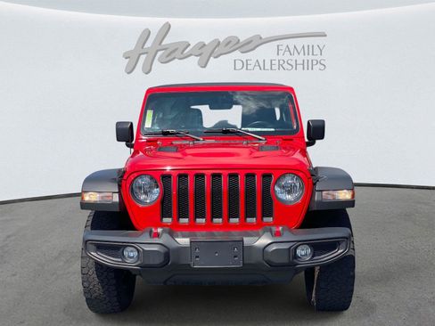 Used 2022 Jeep Wrangler Unlimited Rubicon w/ Cold Weather Group AWD/4WD image 9