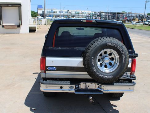 Used 1993 Ford Bronco AWD/4WD image 6