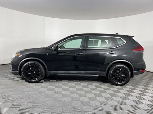 Used 2020 Nissan Rogue S FWD image 7