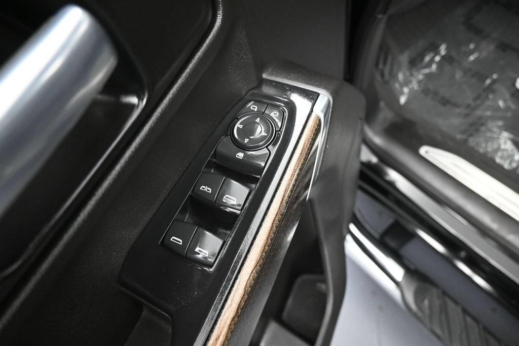 Used 2020 Chevrolet Silverado 1500 LT w/ All-Star Edition RWD image 15
