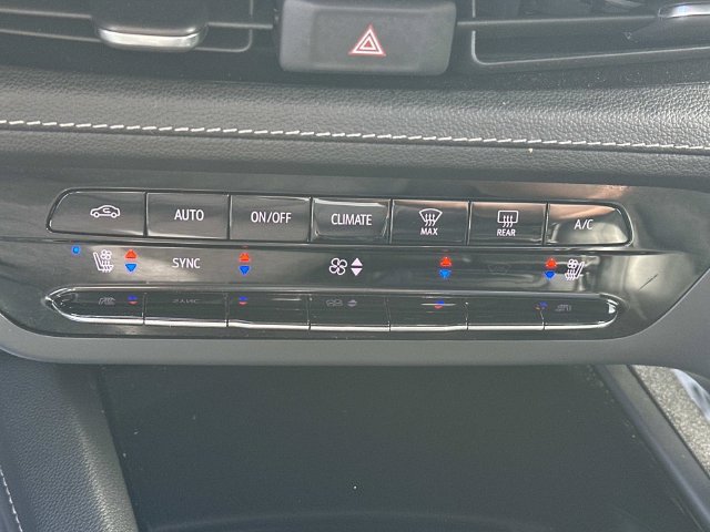 Certified 2023 Buick Envision Avenir AWD/4WD image 35