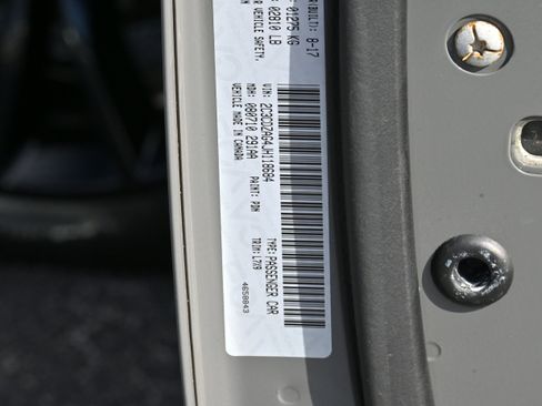 Used 2018 Dodge Challenger SXT w/ Blacktop Package image 35