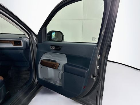 Used 2024 Ford Maverick Lariat FWD image 32