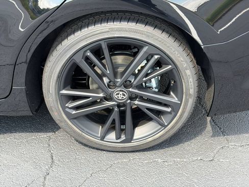 New 2026 Toyota Camry Hybrid w/ Multimedia Upgrade Package FWD image 21