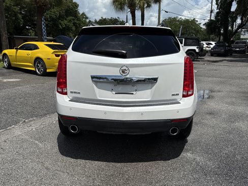 Used 2013 Cadillac SRX Luxury image 4