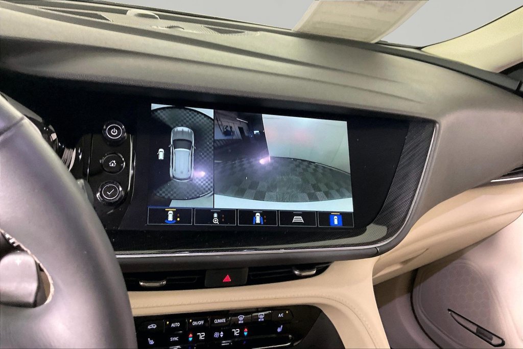 Certified 2022 Buick Envision Essence w/ Technology Package I FWD image 13