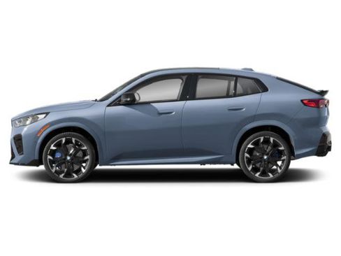 Used 2025 BMW X2 M35i AWD/4WD image 3