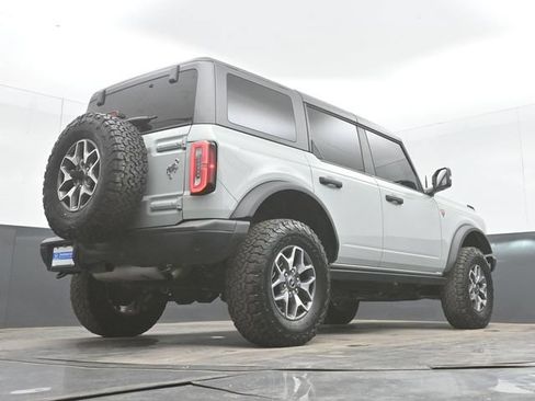 Used 2024 Ford Bronco Badlands AWD/4WD image 53