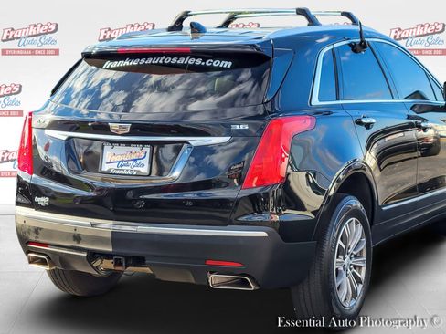 Used 2017 Cadillac XT5 FWD image 7