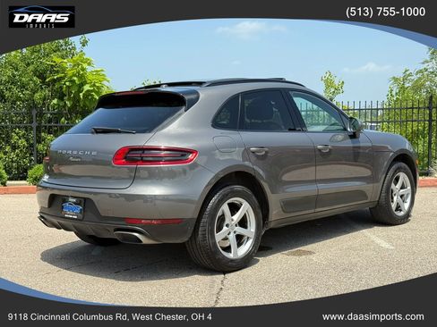 Used 2018 Porsche Macan AWD/4WD image 5