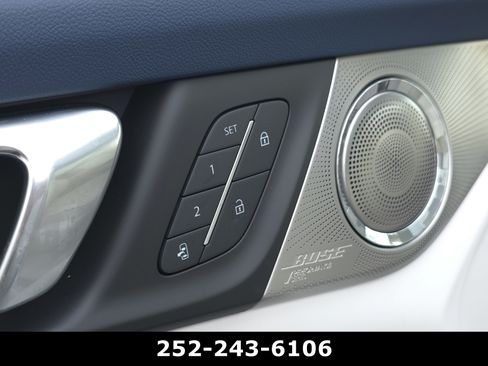 Used 2026 Buick Enclave Avenir w/ Super Cruise Package FWD image 12
