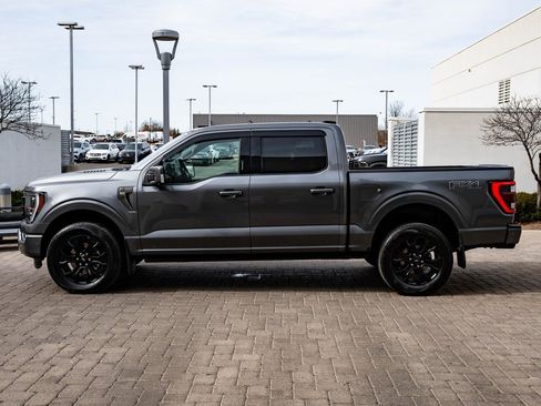Used 2023 Ford F150 Platinum w/ FX4 Off-Road Package image 5