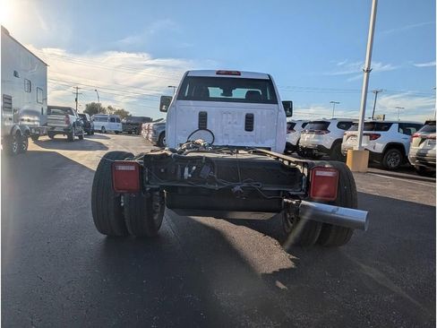 New 2026 Chevrolet Silverado 3500 W/T w/ WT Convenience Package image 6