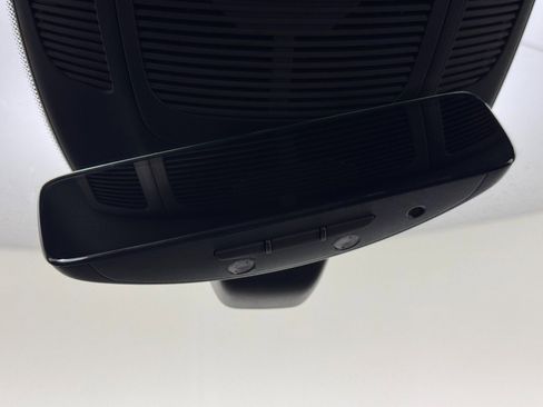 Used 2021 Mercedes-Benz GLS 580 4MATIC image 39