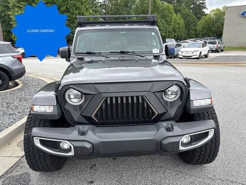 Used 2021 Jeep Gladiator Sport AWD/4WD image 3