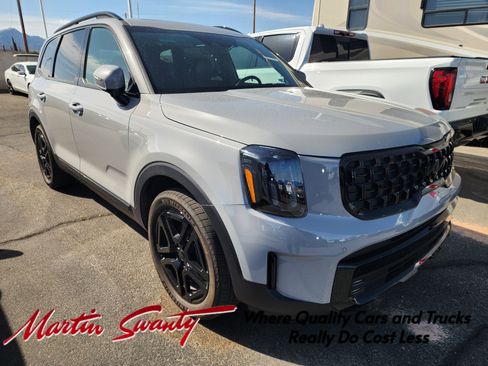 Used 2025 Kia Telluride SX Prestige X-Line AWD/4WD image 1