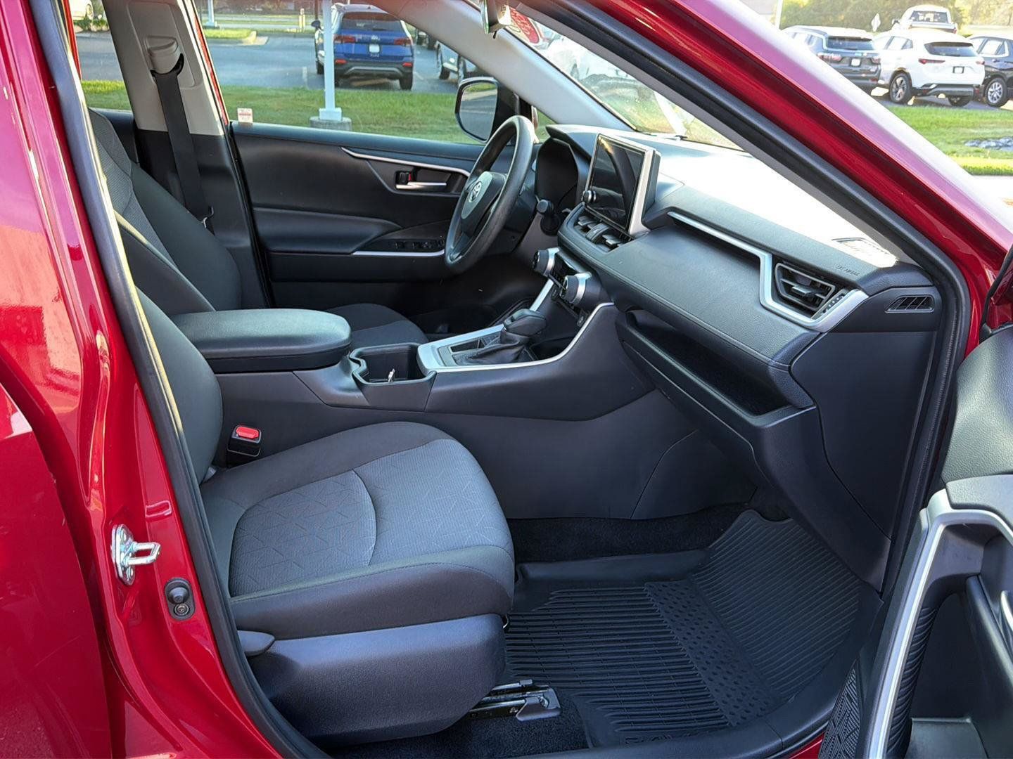 Certified 2025 Toyota RAV4 XLE w/ Convenience Package FWD image 13